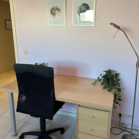 Apartament Huswell- Spacious 3-bedroom Duplex