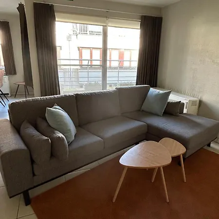 Apartament Huswell- Spacious 3-bedroom Duplex